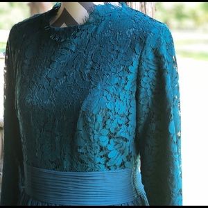 Dainty jewells dress.